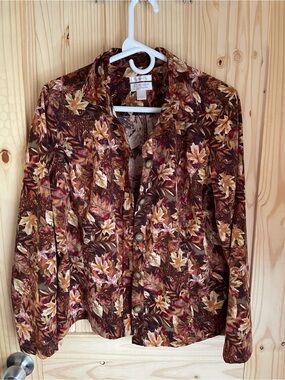 Christopher & Banks Women's Brown Leaf Print Button-Down Shirt